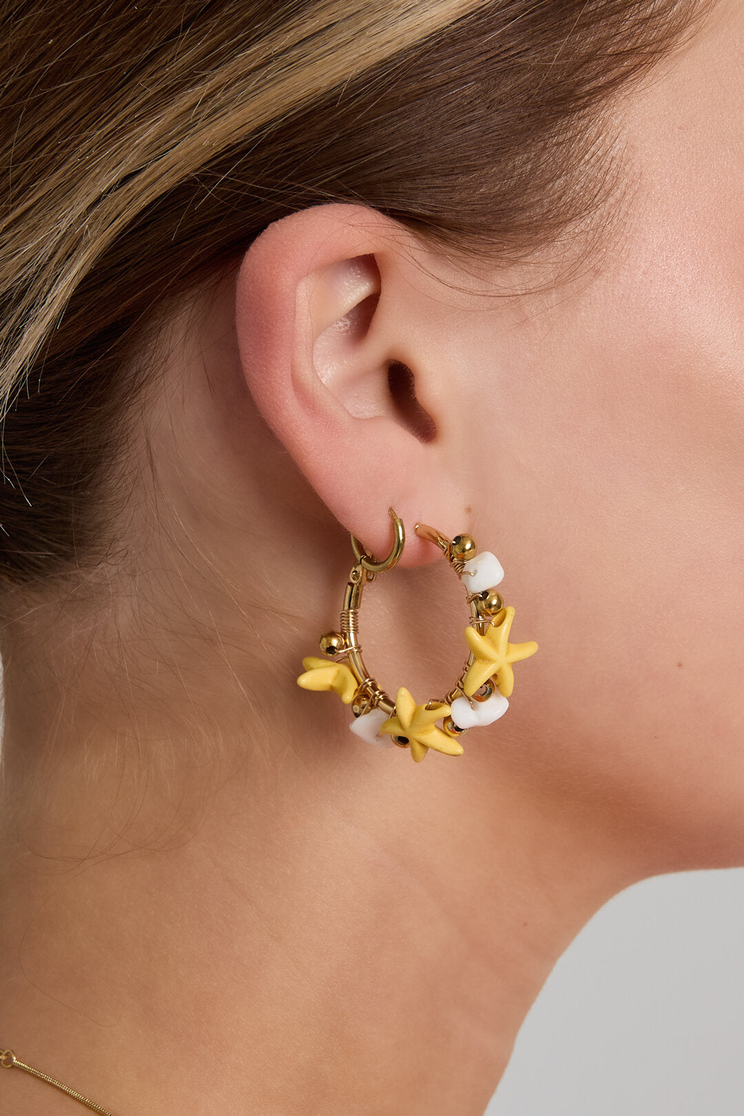 Pendientes Stella Marina · cuentas y estrella de mar, acero dorado — vista 2