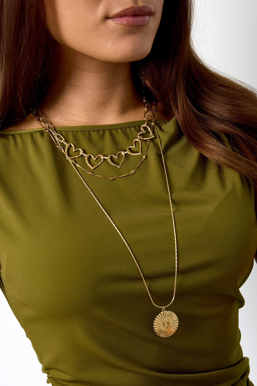 Collar Medaglione · medallón de acero dorado — vista 5
