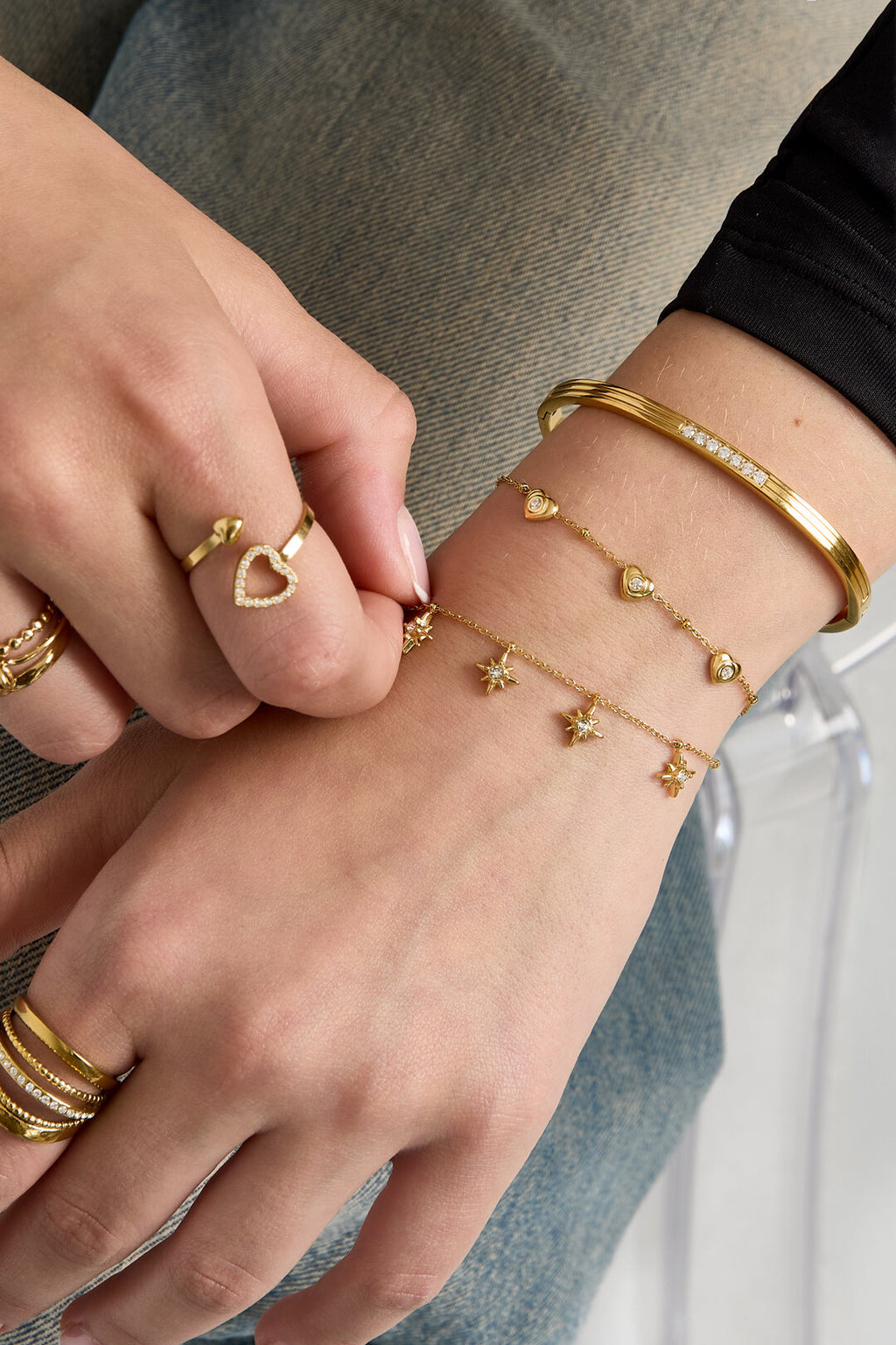 Pulsera Stelle · estrellas colgantes — vista 3