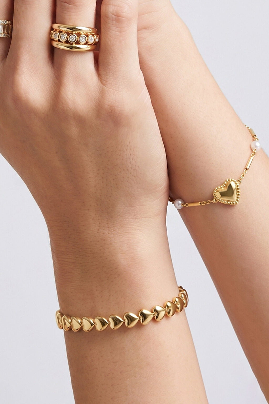 Pulsera rígida Amore · corazones — vista 2