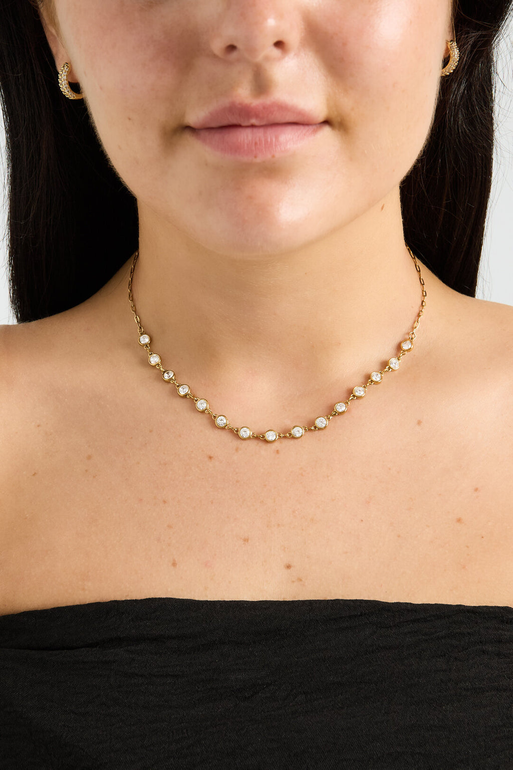 Collar Geometrico · eslabones alternos de acero dorado — vista 2