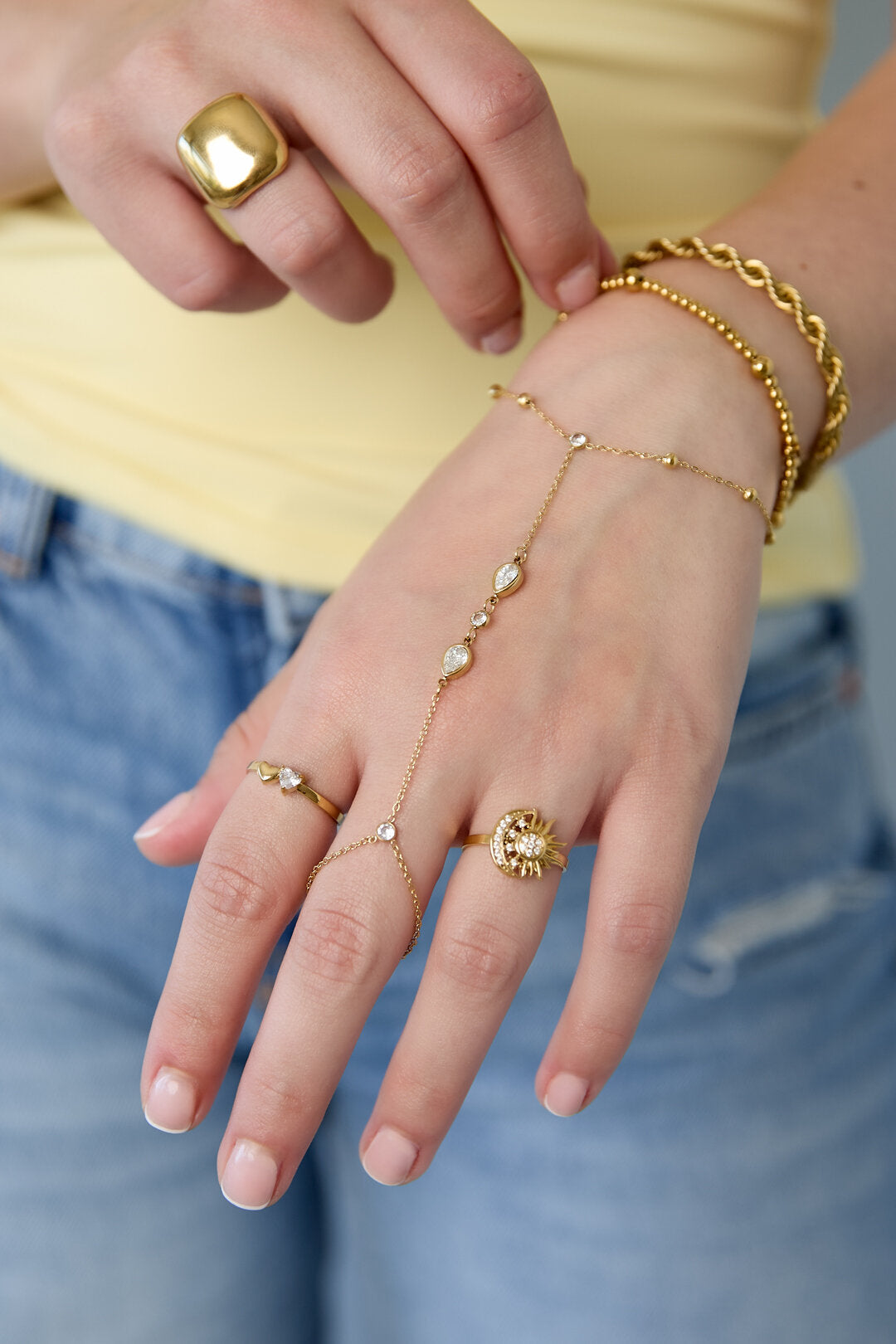 Pulsera-anillo Mano · cadena con circonitas — vista 2