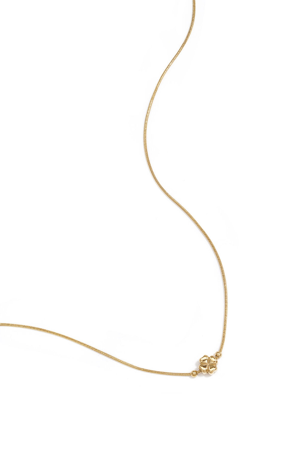 Collar Quadrifoglio · trébol en acero dorado