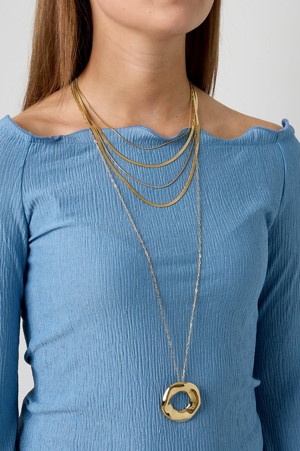 Collar Anello · aro irregular de acero dorado — vista 2