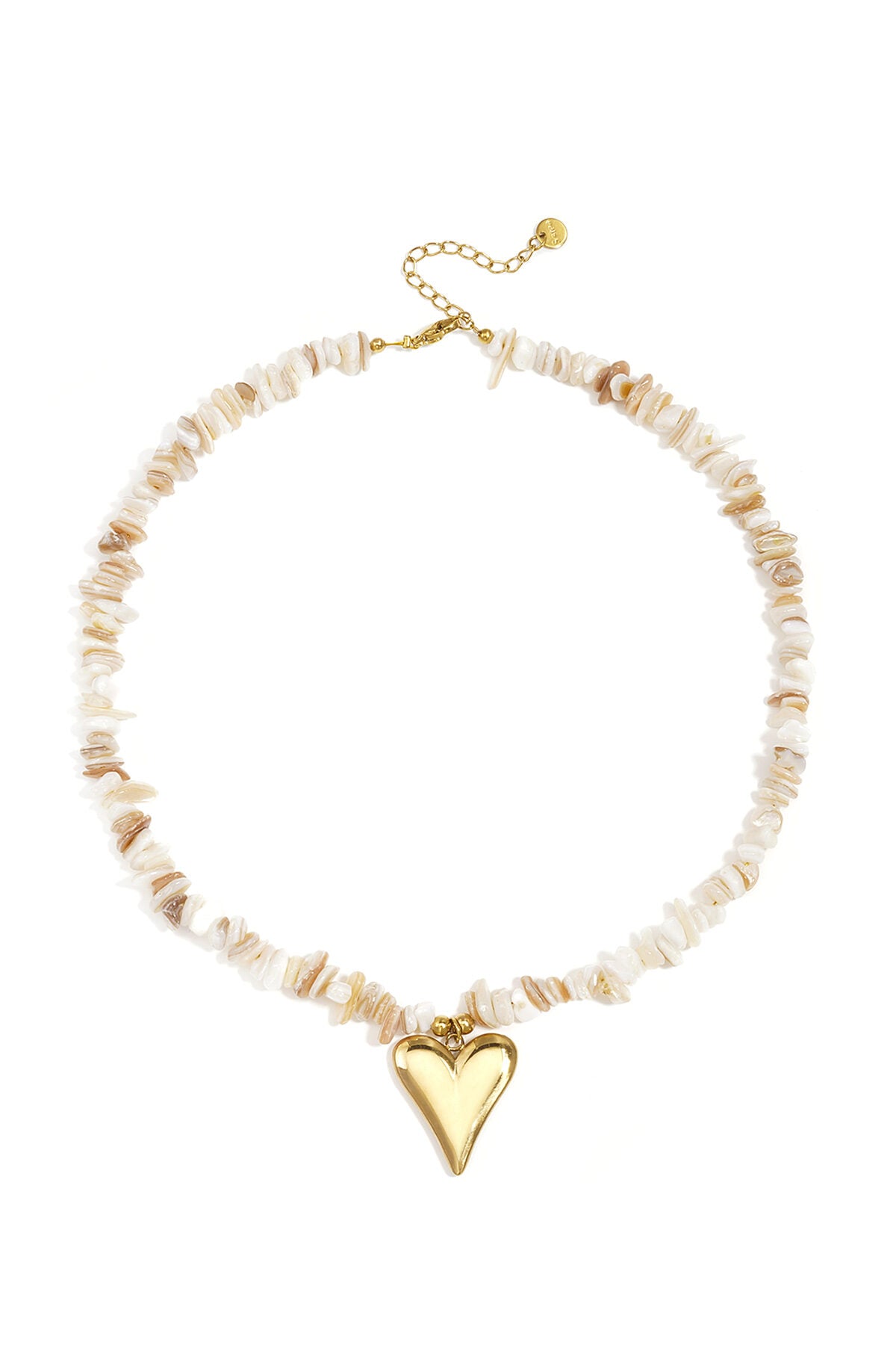 Collar Conchiglie · cuentas de nácar con corazón de acero dorado