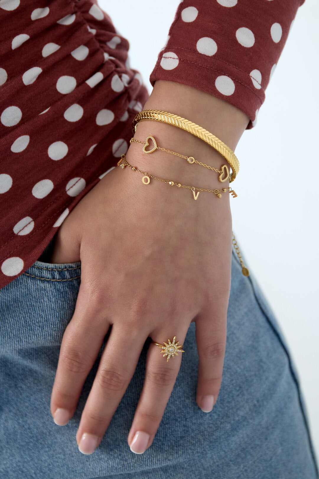 Pulsera Lettere · dijes y perlas — vista 2