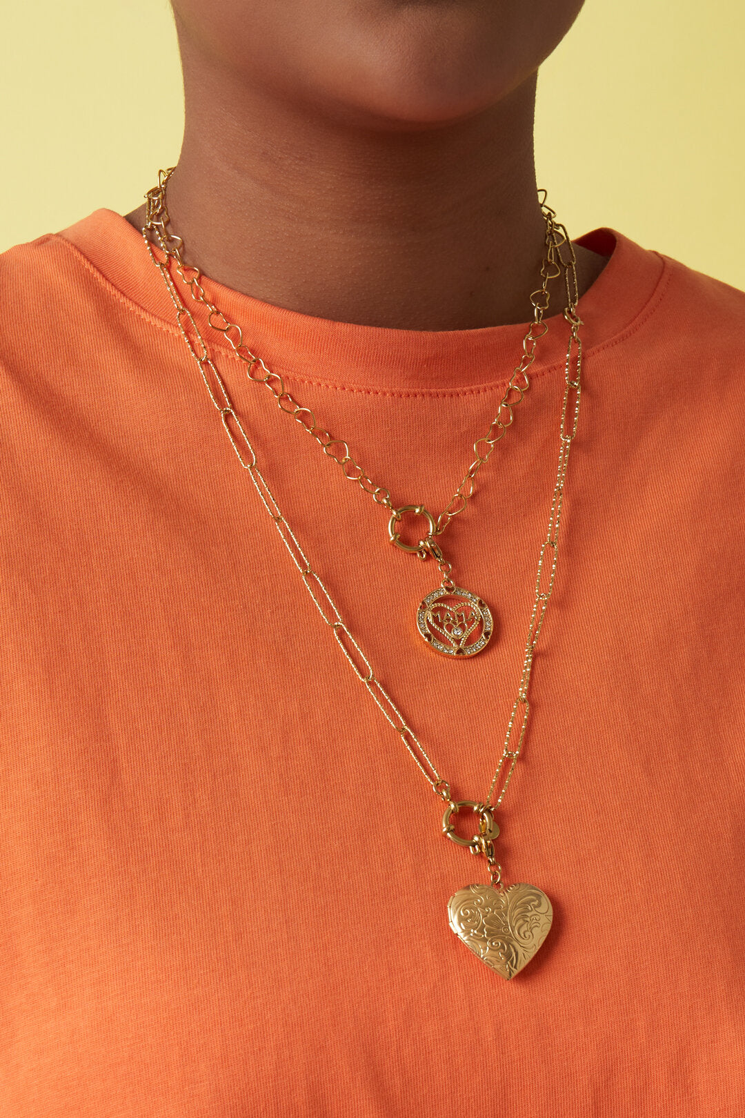 Collar Maglia · eslabón rectangular de acero dorado — vista 2