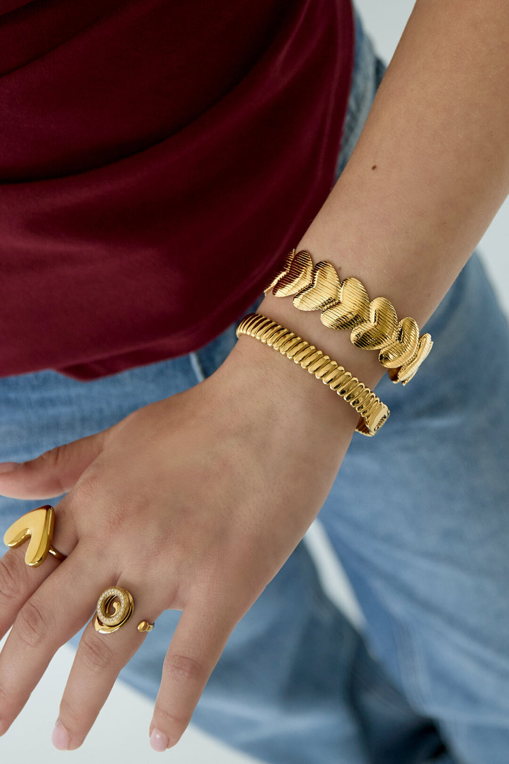 Pulsera rígida Foglie · relieve de hojas — vista 2